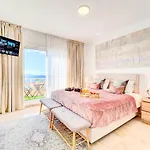 Townhouse House - Relax, Panoramic Sea View And Pool Area Holiday home *