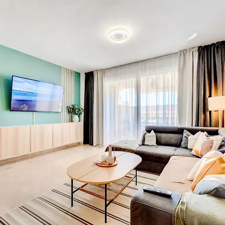 Nyaraló Townhouse House - Relax, Panoramic Sea View And Pool Area