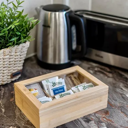 Black Luxury プエルト・デ・サンティアゴ