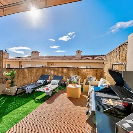 Townhouse House - Relax, Panoramic Sea View And Pool Area Holiday home